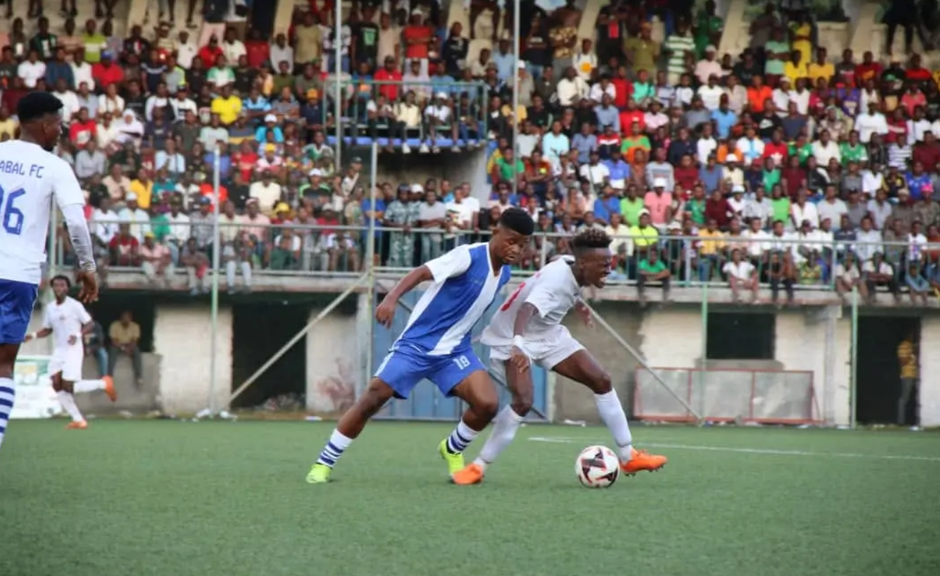 image La phase nationale du championnat, un fauteuil pour trois